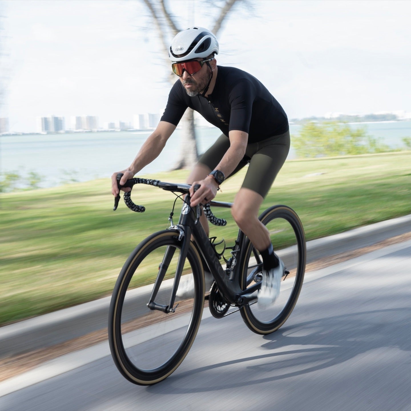 Unleash Performance with Mumu Apparel's Primo Jersey and Primo Bib ...